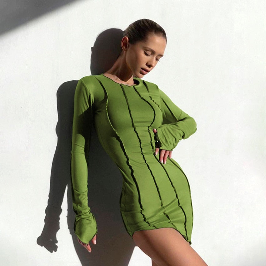Asymmetrisches Bellaso-Kleid